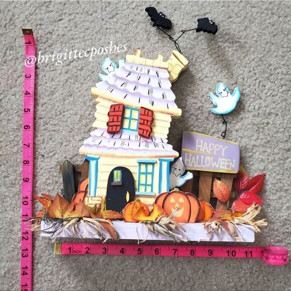 HALLOWEEN Haunted House Standalone Decoration - Picture 8 of 10